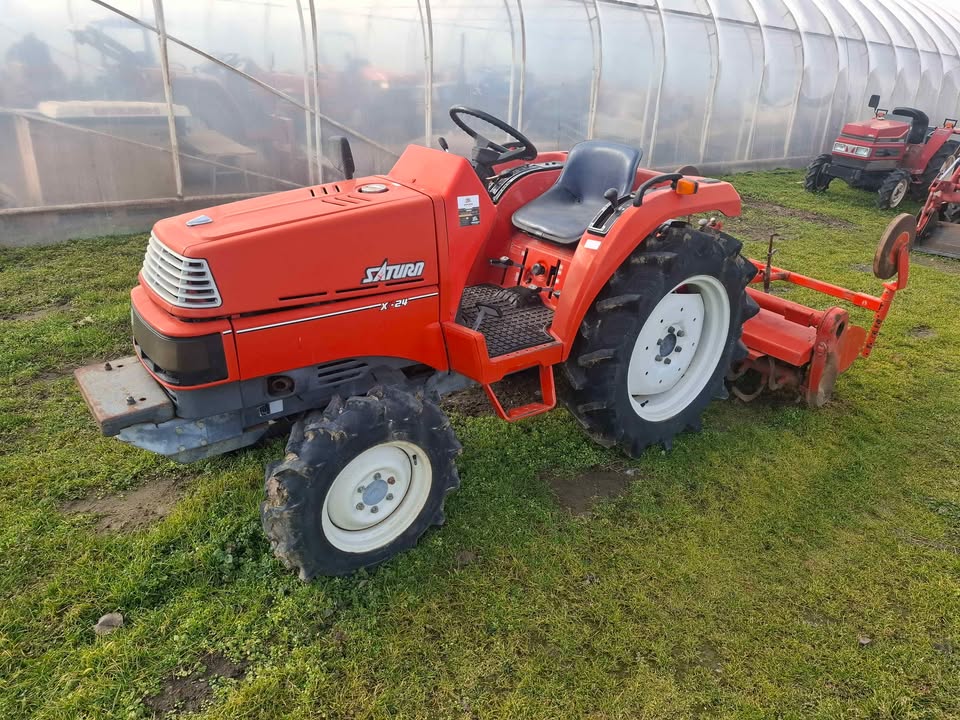 Kubota X24